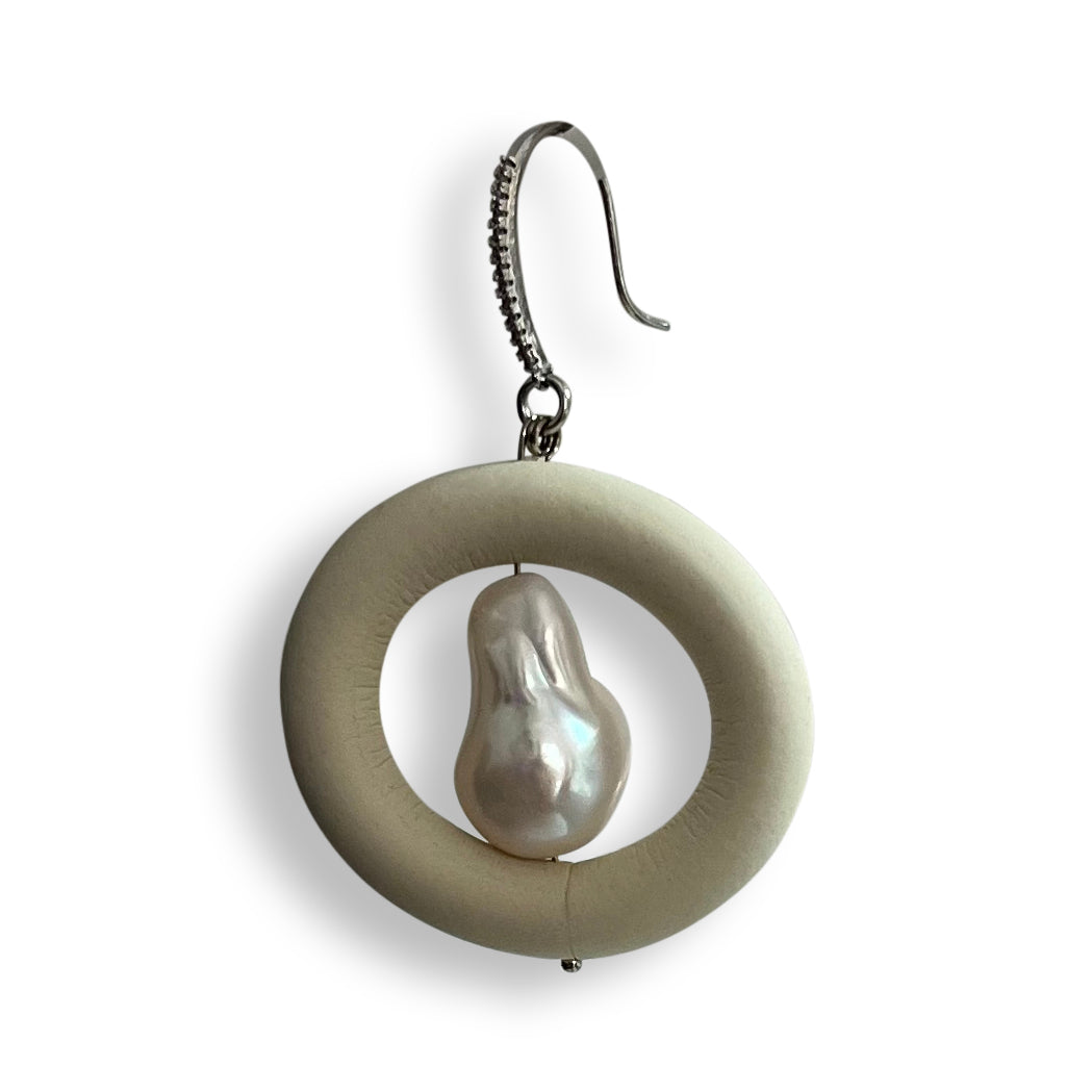 Baroque Pearl Earrings Silver
