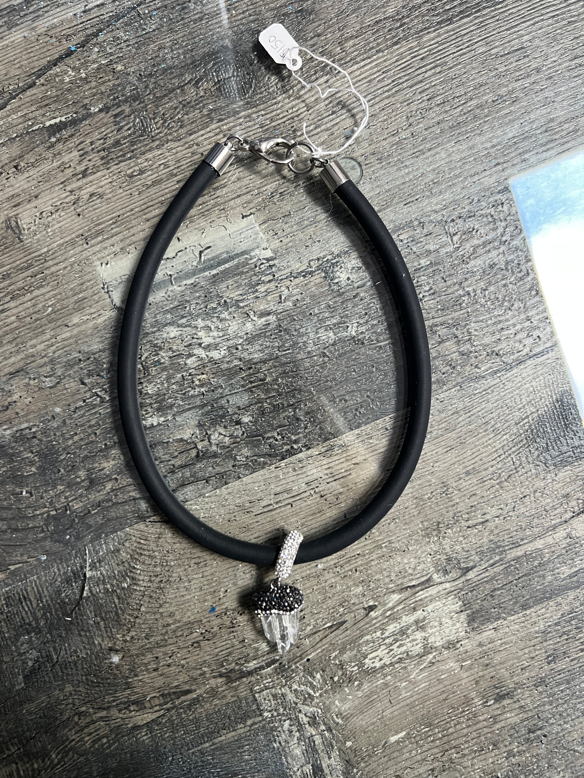 Rubber Necklace with Small Natural Quartz and Austrian Crystals