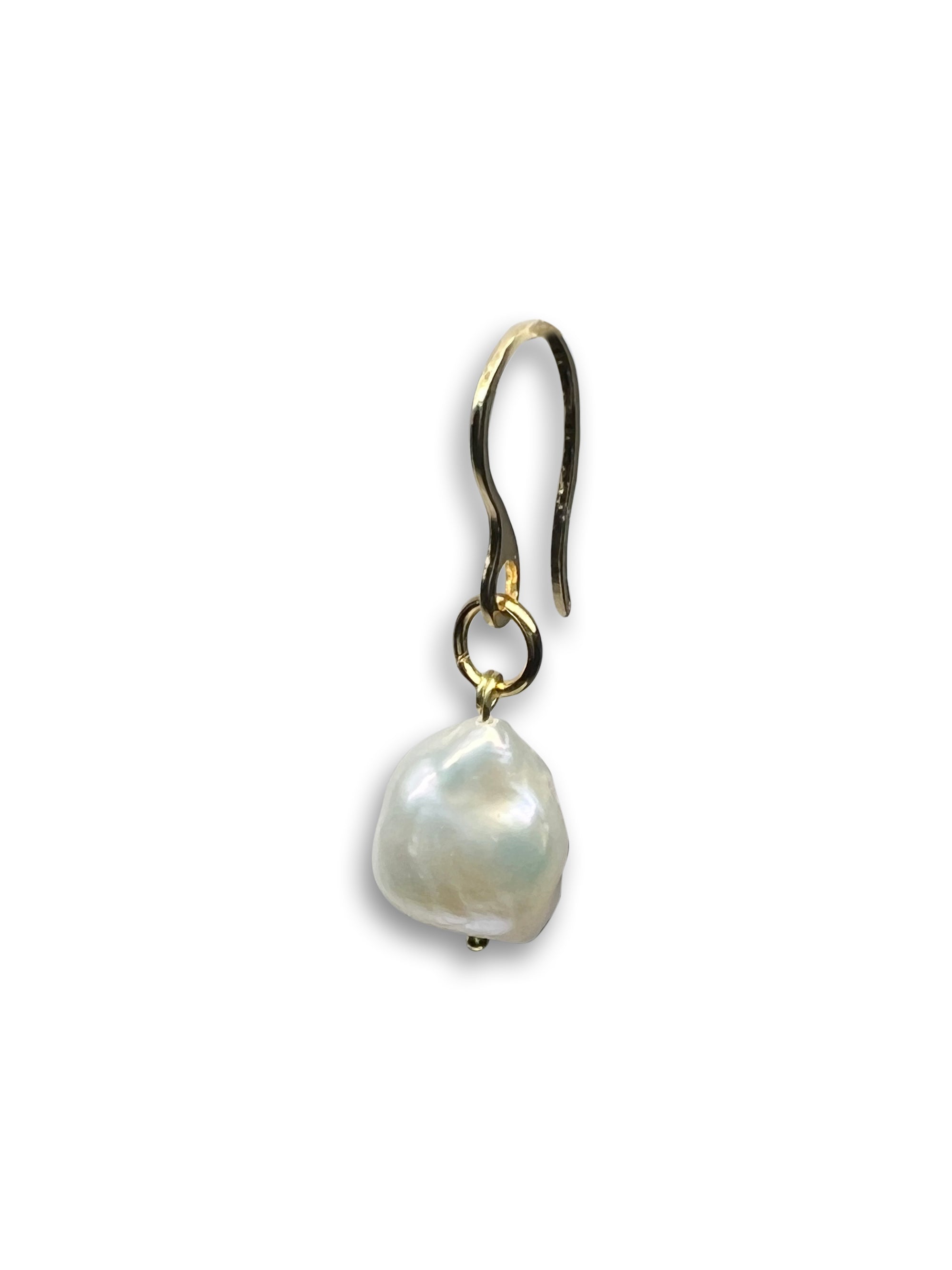 GENUINE BAROQUE PEARL TEARDROP EARRINGS. GOLD