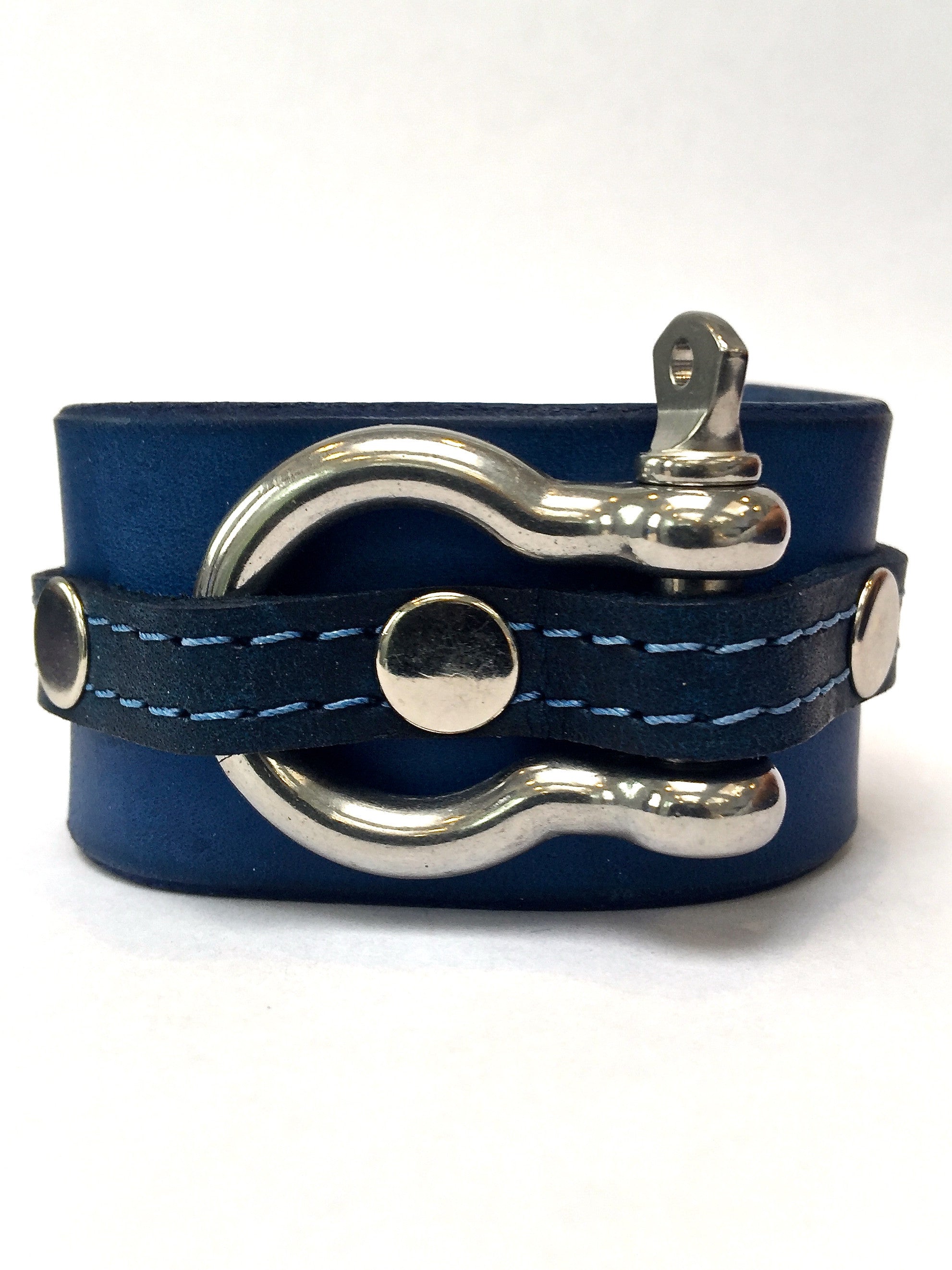 new customer review about the signature shackle cuff – Nyet Jewelry