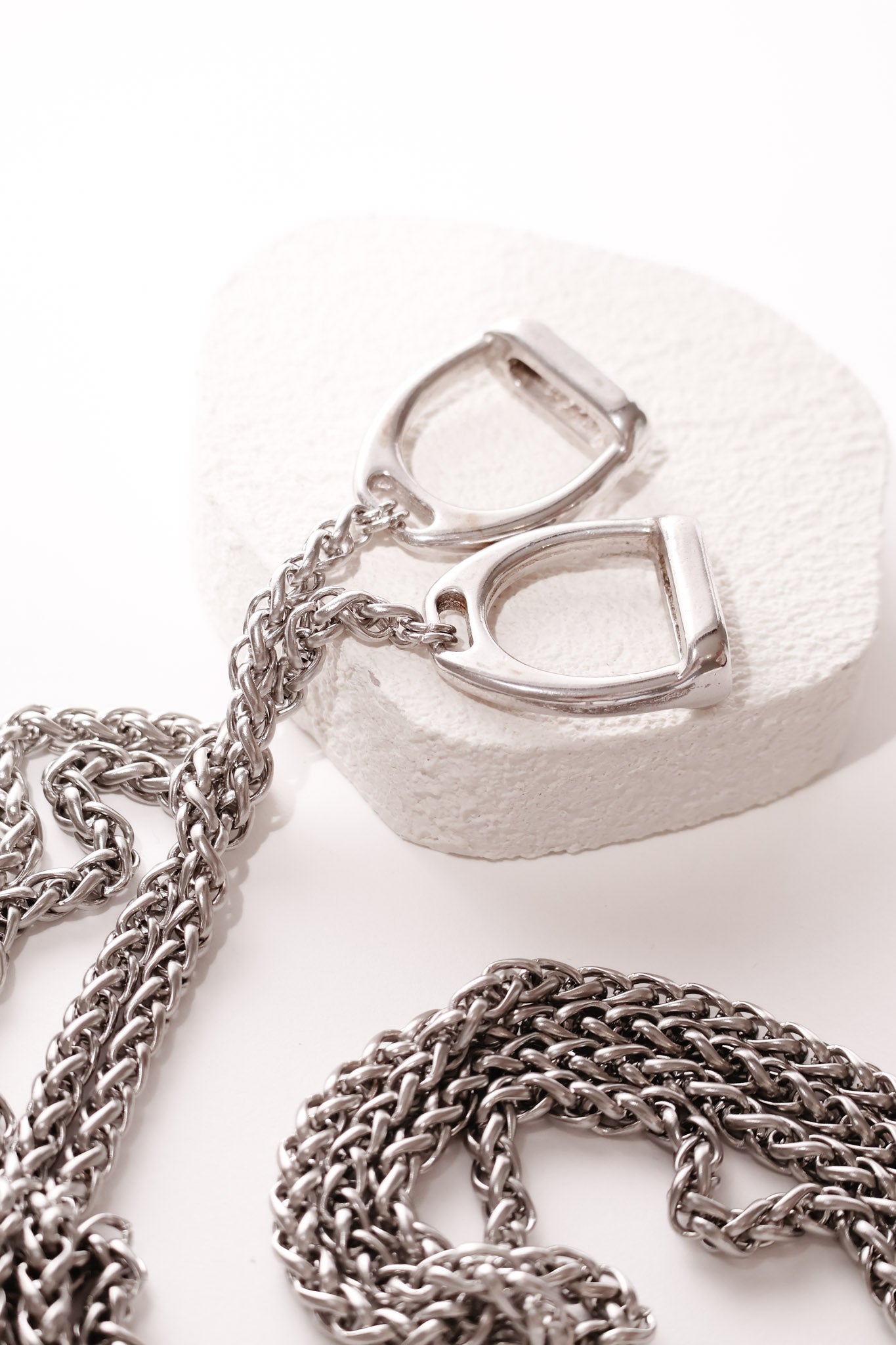 Extra Long Stainless Steel Lariat With Stirrups