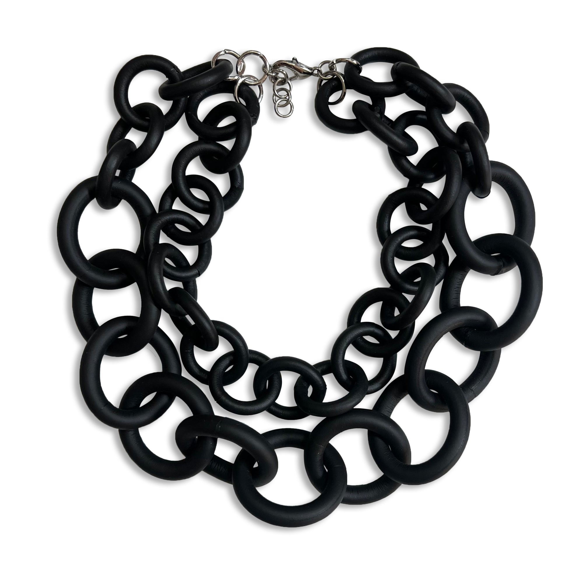 Double strand rubber necklace