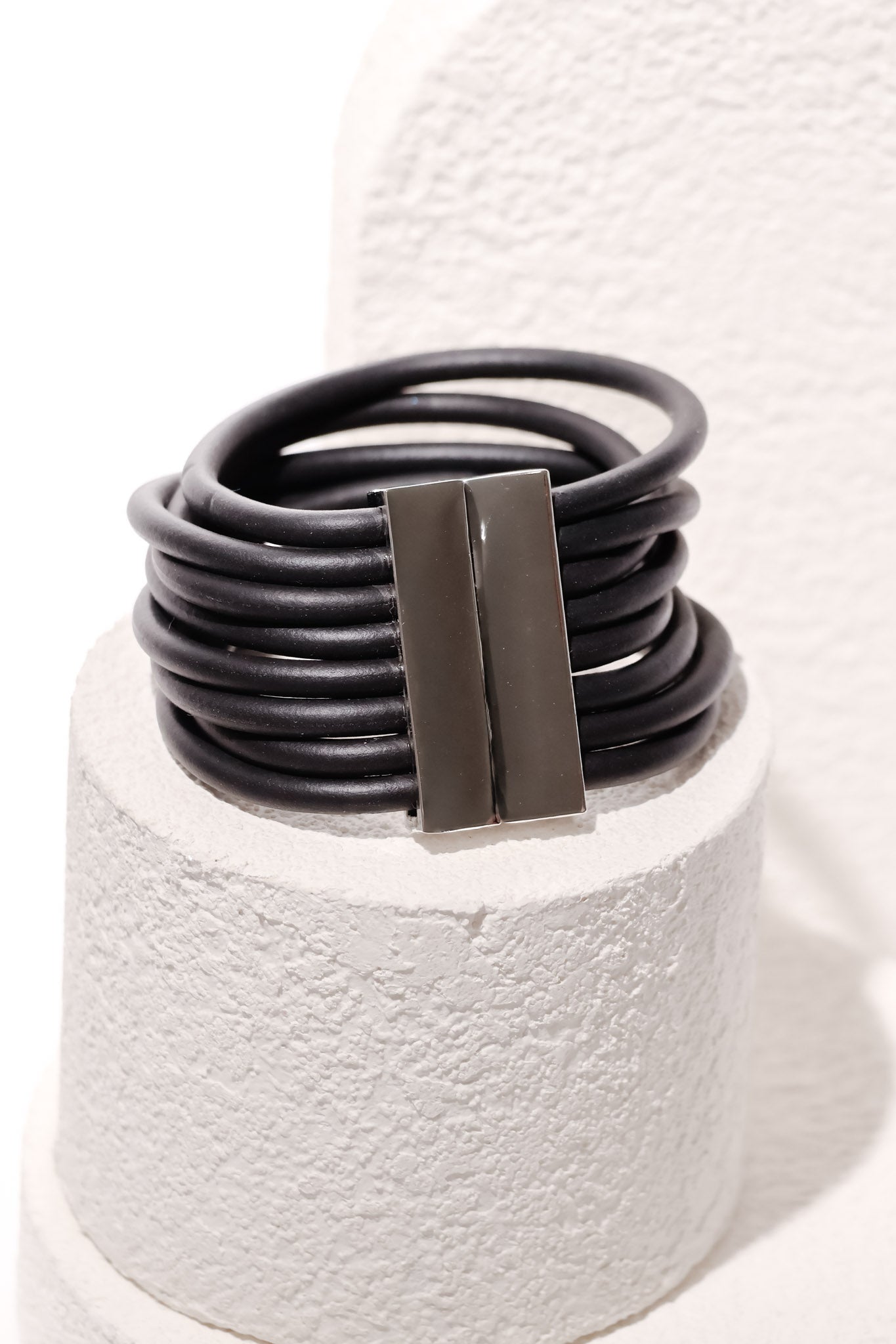 Raya Bracelet with magnetic stainless steel closure