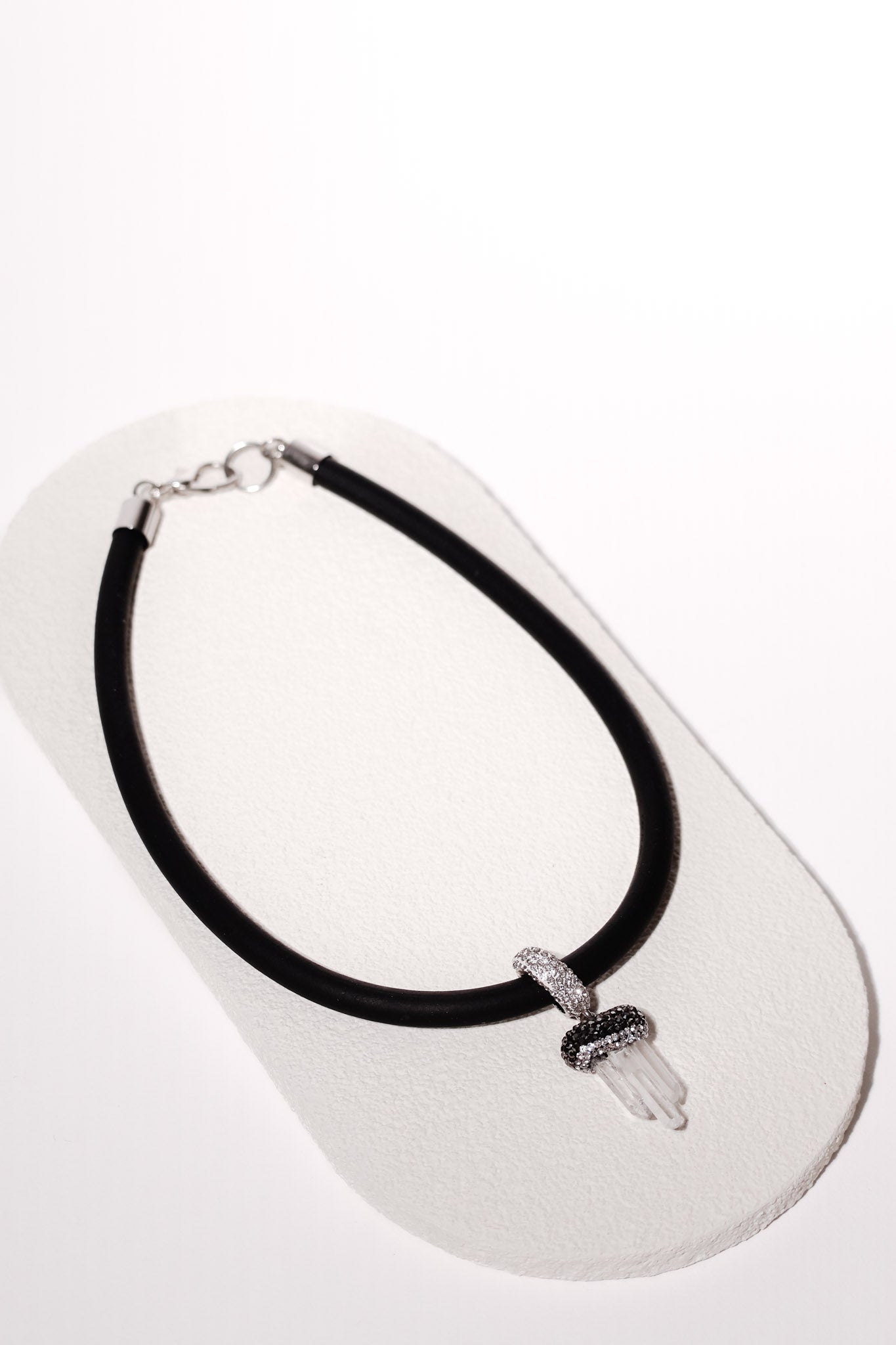 Rubber Necklace with Small Natural Quartz and Austrian Crystals