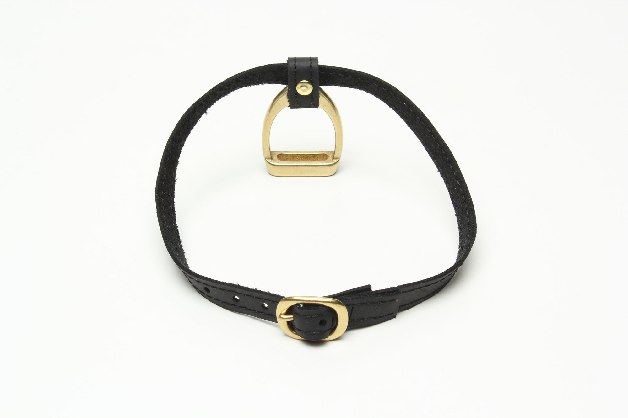 Nyet Jewelry stirrup choker