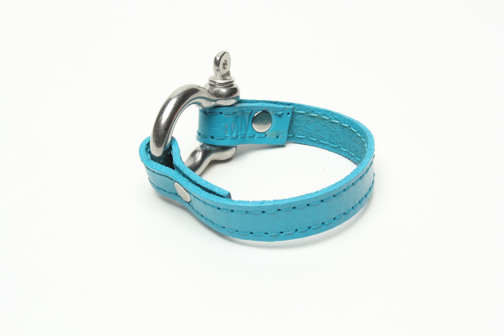 Signature Bracelet Bright Turquoise BY NYET JEWELRY.