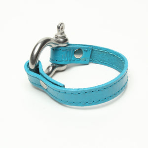Signature Bracelet Bright Turquoise BY NYET JEWELRY.