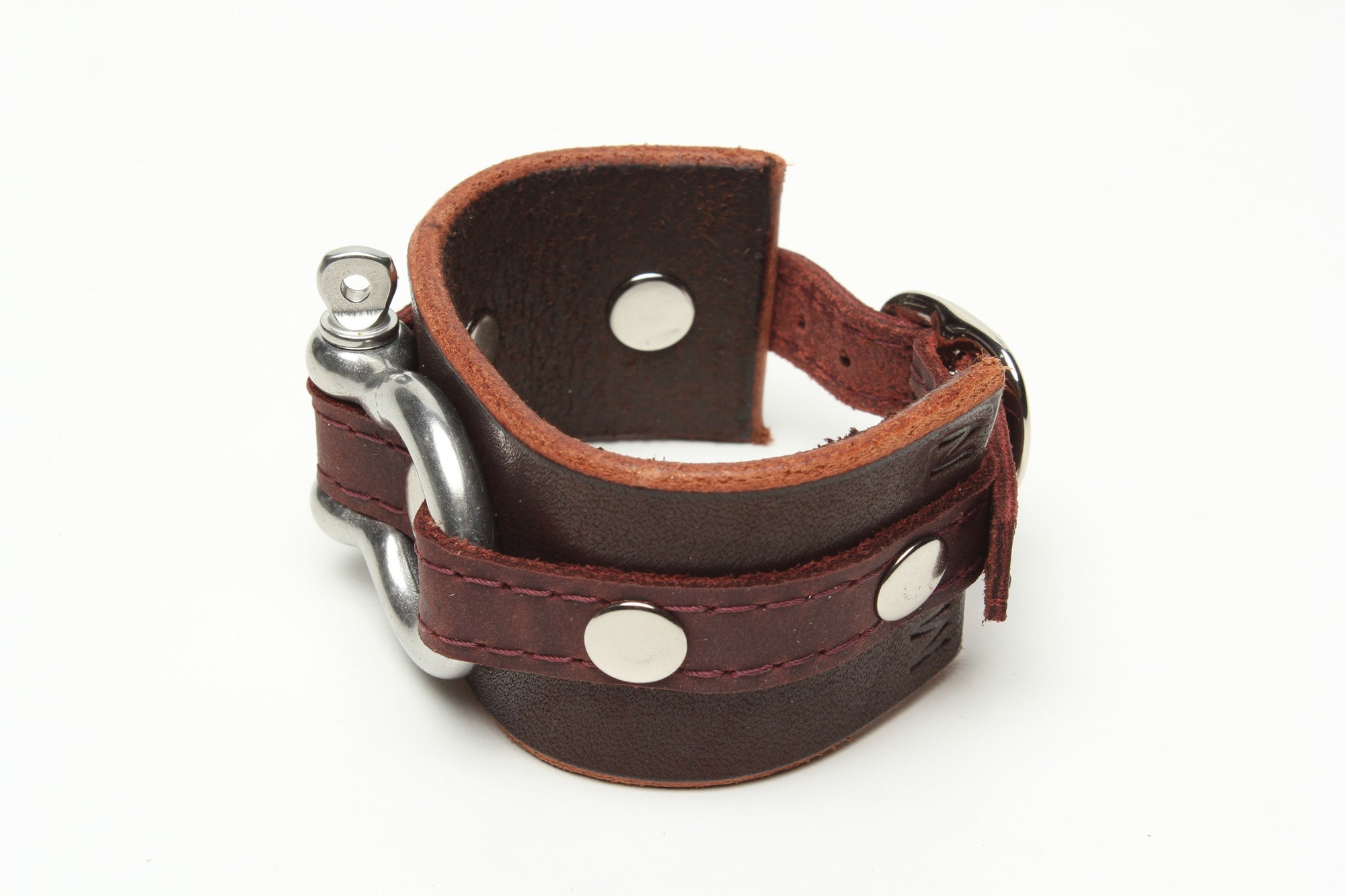 LATIGO LEATHER CUFF WITH ANCHOR SHACKLE brown by nyet jewelry.