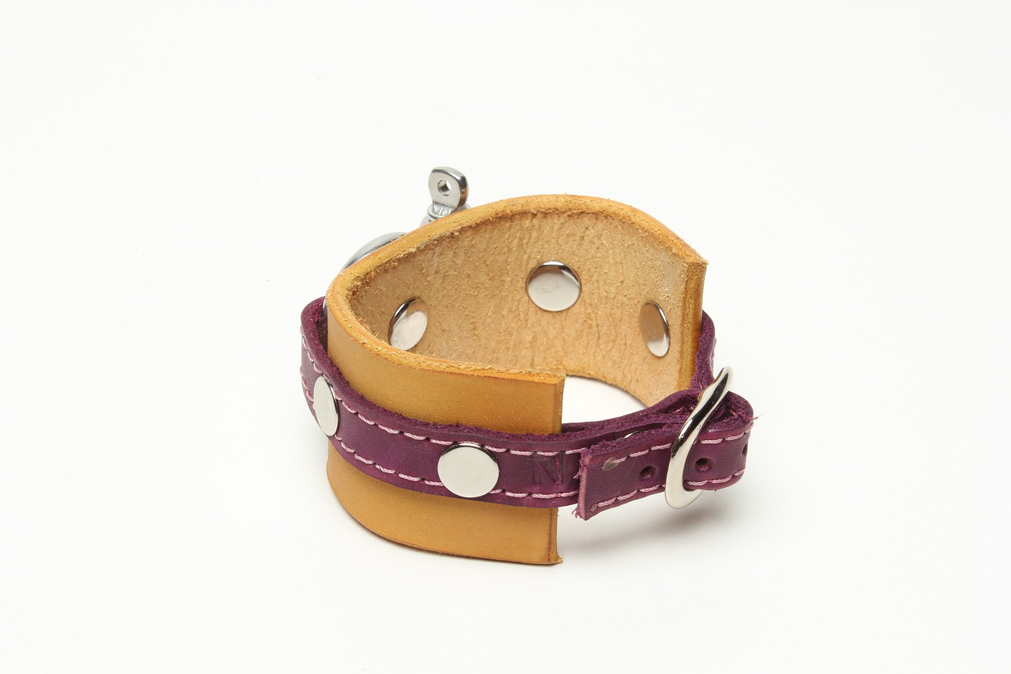 LATIGO LEATHER CUFF WITH ANCHOR SHACKLE bicolor by nyet jewelry.