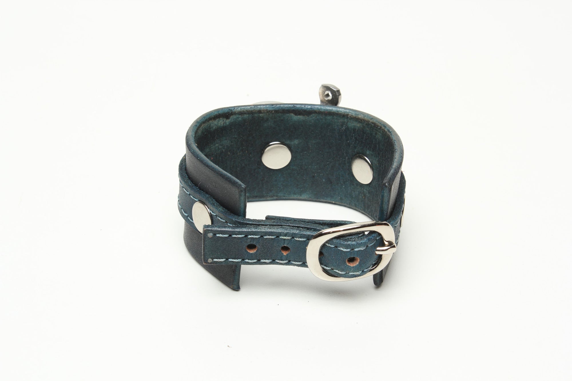 LATIGO LEATHER CUFF WITH ANCHOR SHACKLE denim blue by nyet jewelry.