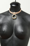 Nyet Jewelry stirrup choker