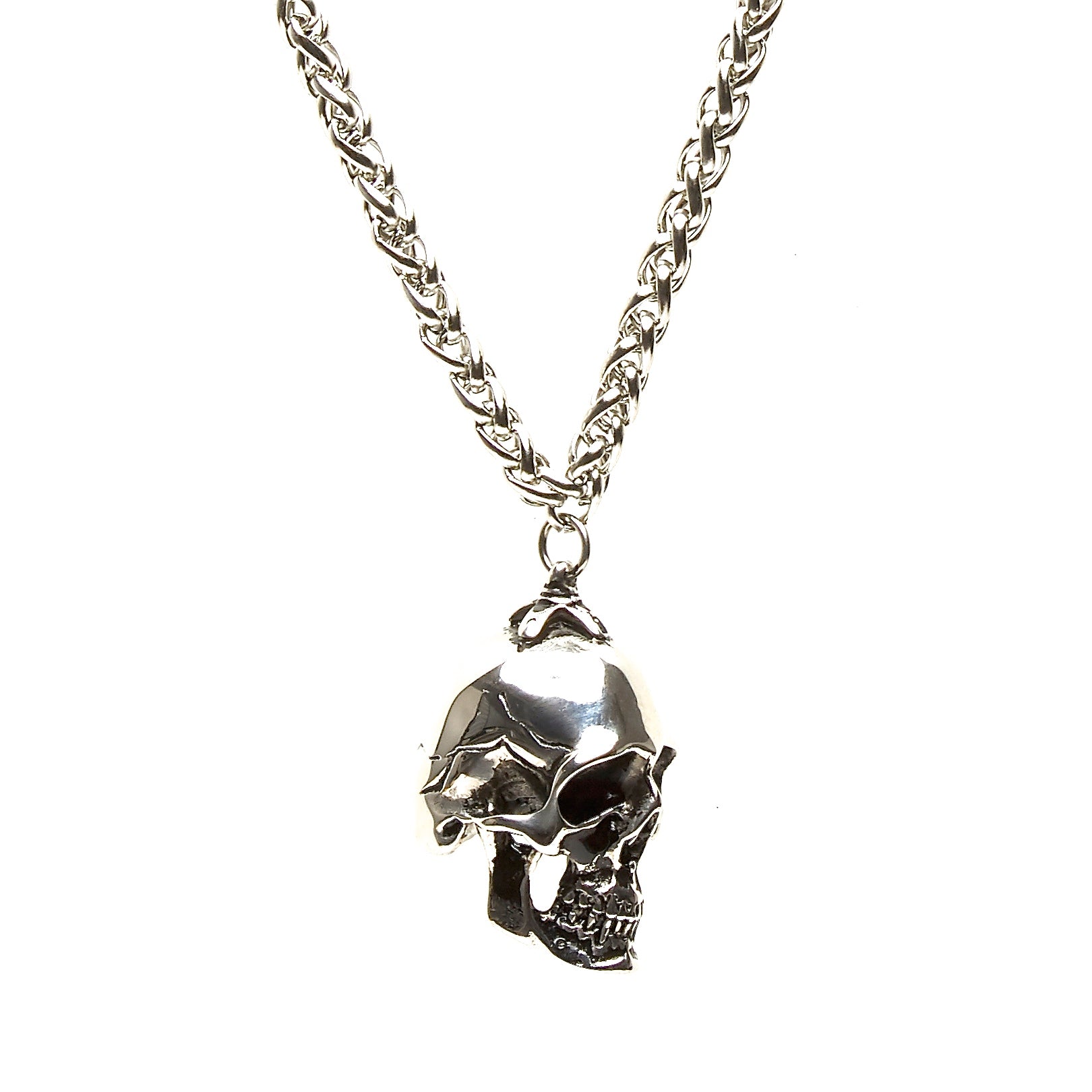 ROUND STAINLESS STEEL CHAIN NECKLACE WITH HEAVYWEIGHT SKULL PENDANT. by nyet jewelry.