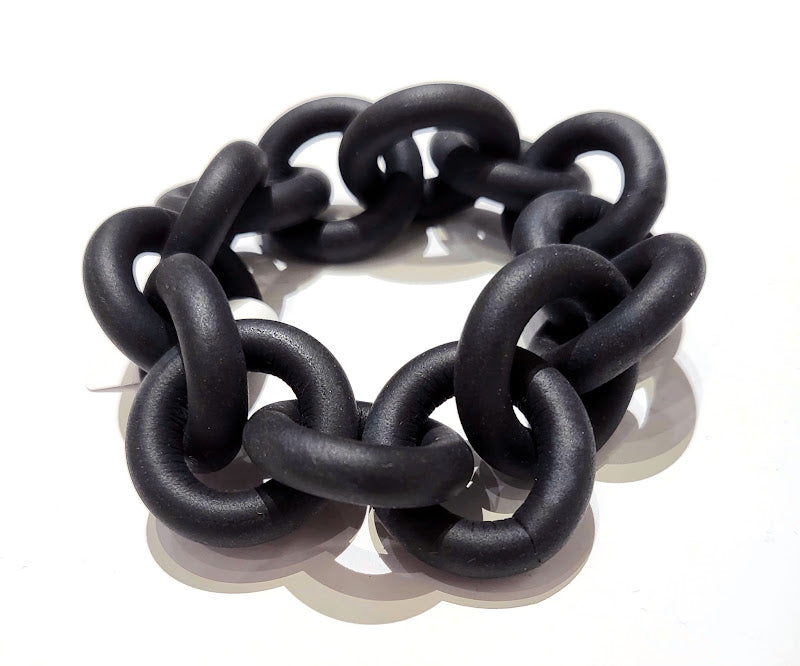 The strongest link rubber bracelet by Nyet Jewelry
