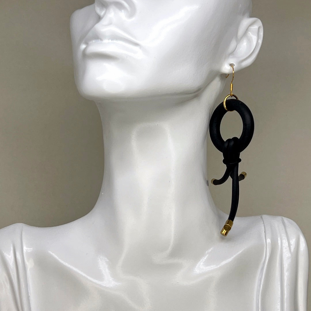 Oktopus Earrings in silver or gold