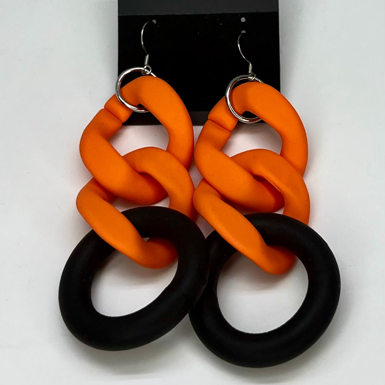 Plastic Chain Link Earrings with Rubber Ring (Assorted Colors)