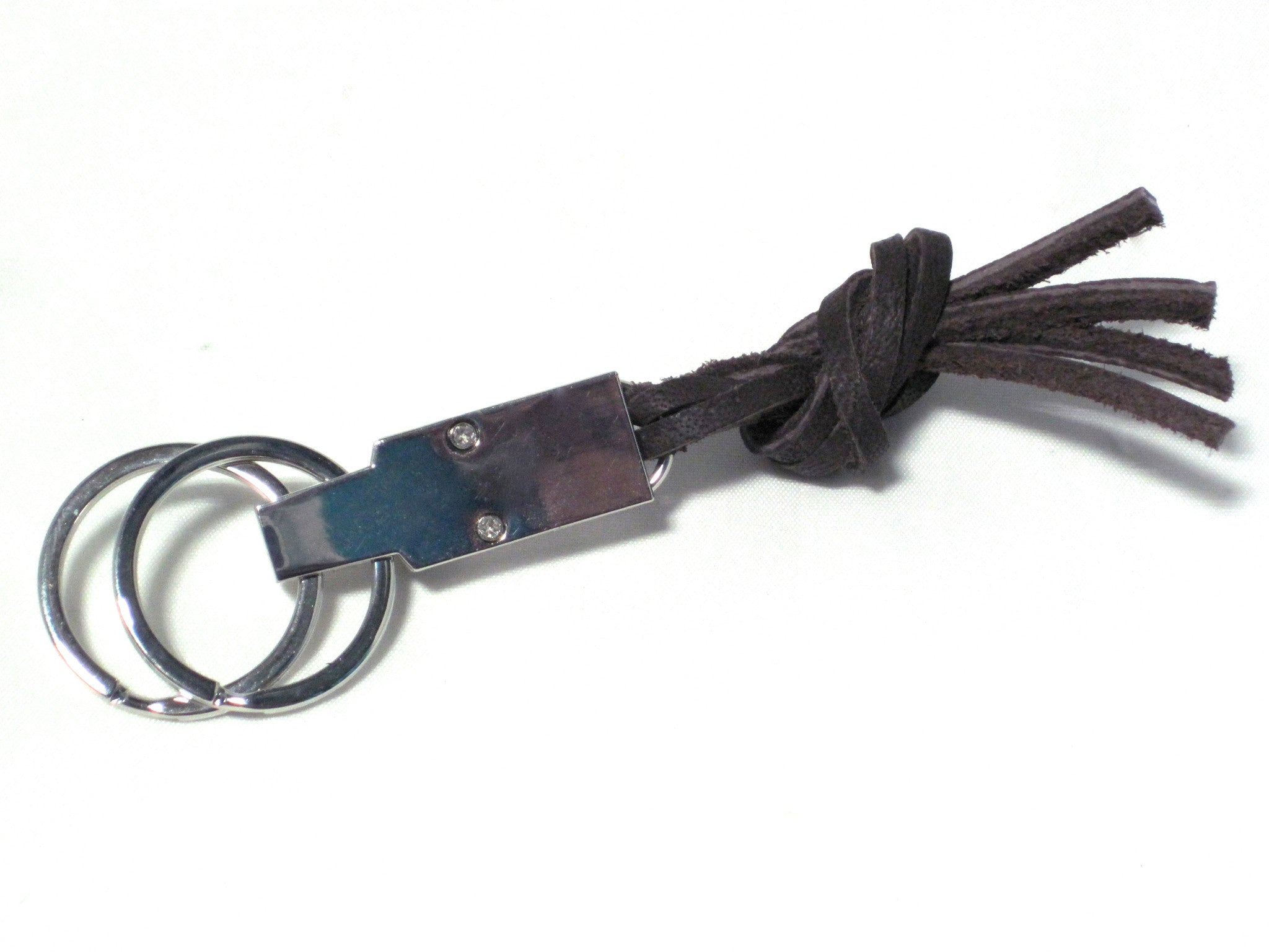 Leather knot key chain by nyet jewelry.