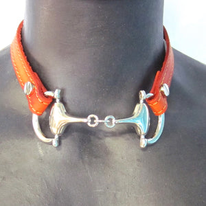 LEATHER CHOKER NECKLACE WITH D-RING HORSE BIT PENDANT