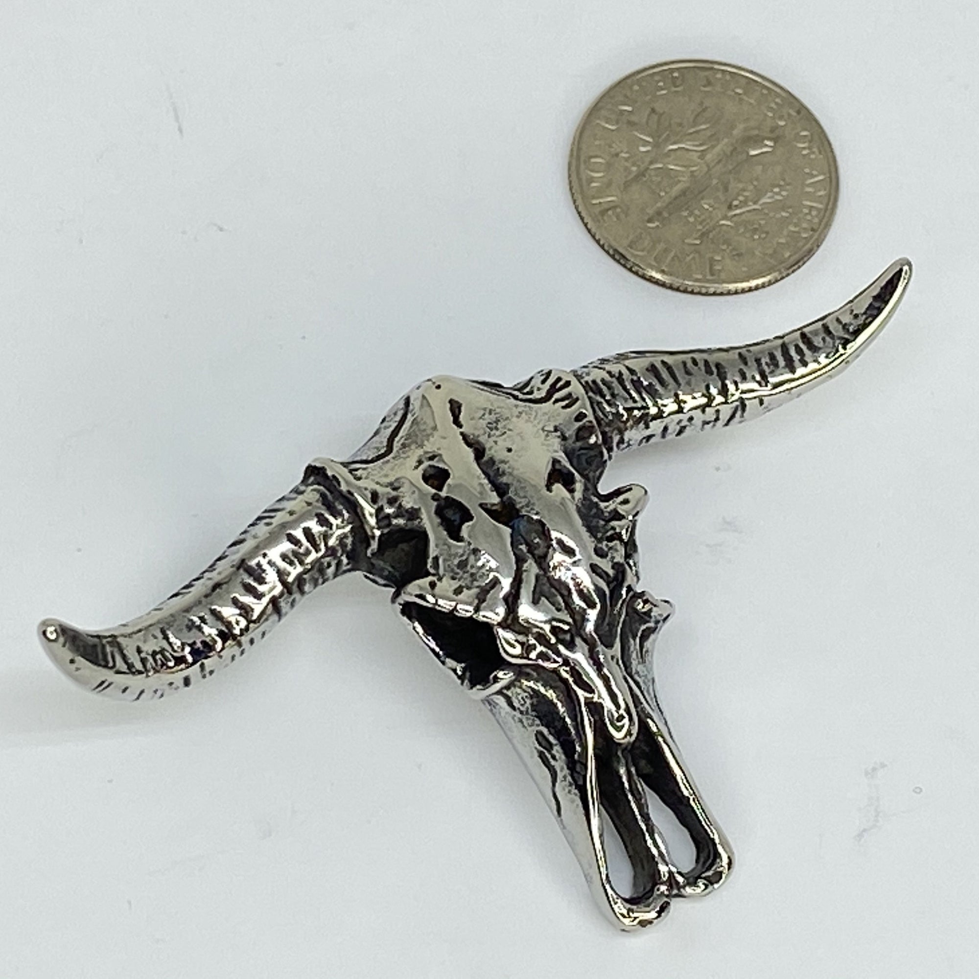 stainless steel pendent  long horn