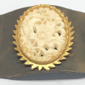 cameo cuff 2 by Nyet Jewelry
